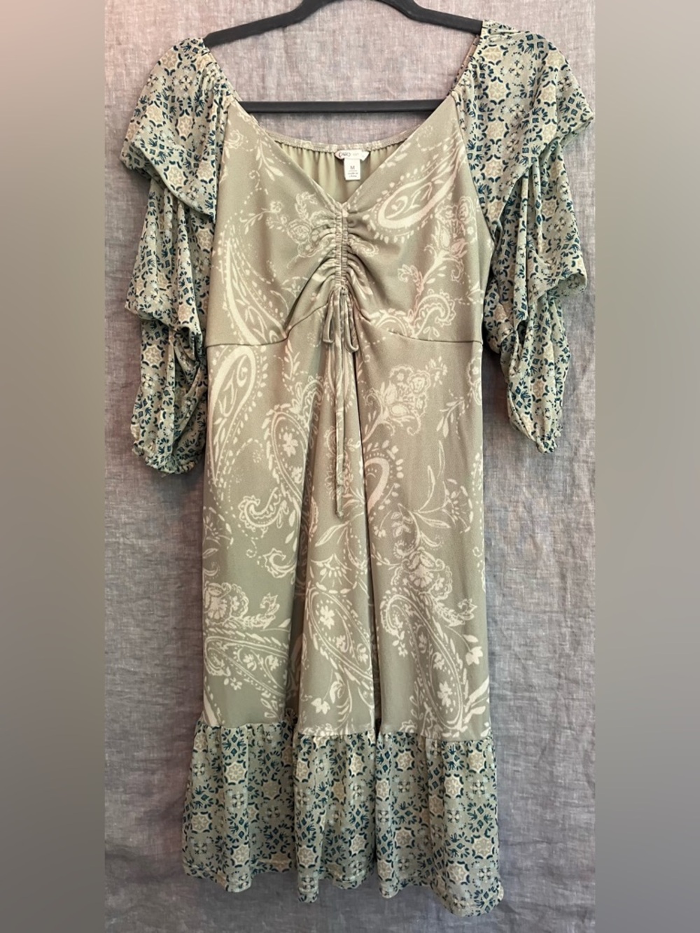 Vintage Y2K Green Mesh Cato Dress with ruched neckline and 3/4 puff sleeves